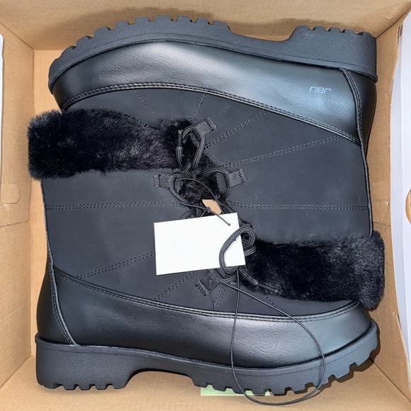 JBU Colorado black faux fur, water resistant, memory foam boots woman size 9 - Picture 2 of 13